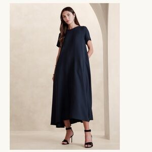Elegant Navy Maxi Dress